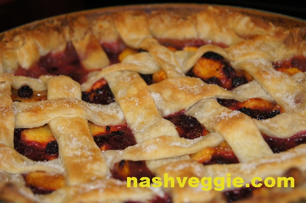 Vegan Blackberry Peach Pie